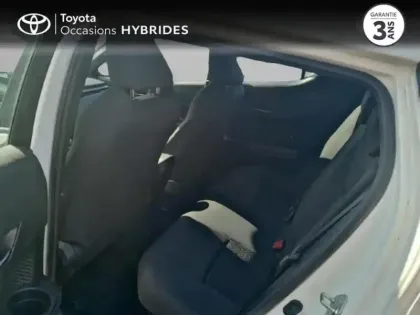 Photo 11 Toyota C-HR  1.8 Hybride 122ch Dynamic Ultimate E-CVT