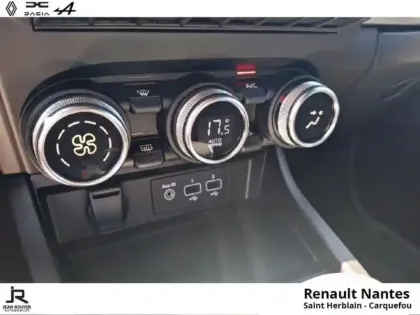Photo 23 Renault Arkana  1.6 E-Tech full hybrid 145ch RS Line