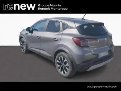 Photo 8 Renault Captur  1.6 E-Tech hybride 145ch Evolution