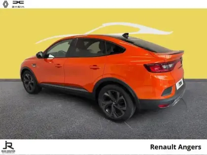 Photo 10 Renault Arkana  1.6 E-Tech hybride 145ch Engineered -22