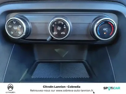Photo 12 Citroën C3  1.2 Turbo 100ch PLUS