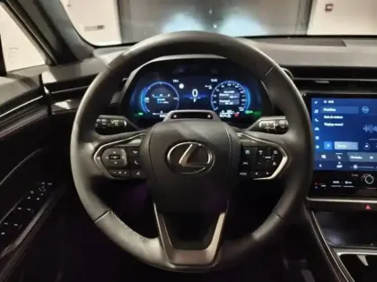 Photo 11 Lexus Lbx  1.5 136ch Emotion 2WD
