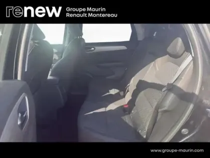 Photo 16 Renault Arkana  1.6 E-Tech hybride 145ch Techno -22