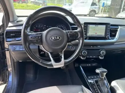 Photo 9 Kia Stonic  1.0 T-GDi 120ch ISG Premium DCT7 Euro6d-T