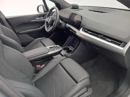 Photo 23 BMW Serie 2 Série 2 ActiveTourer 225e 245ch xDrive M Sport DKG7