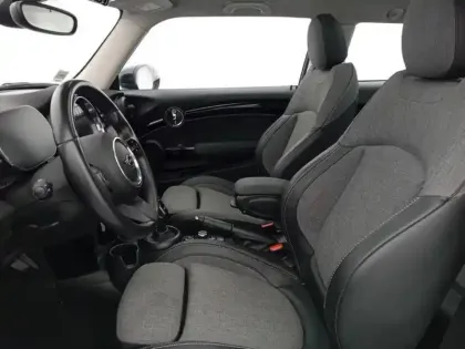 Photo 23 Mini Mini  Cooper 136ch  Edition Camden BVA7