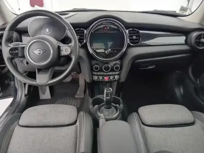 Photo 24 Mini Mini  Cooper 136ch  Edition Camden BVA7