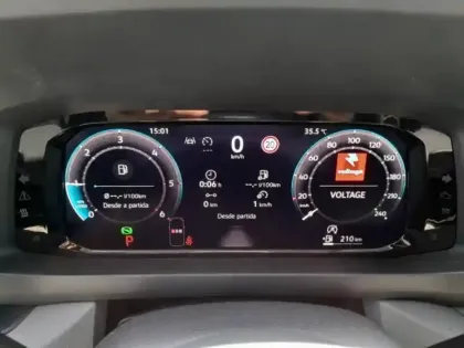 Photo 9 Volkswagen Crafter  Fg 35 L3H3 2.0 TDI 140ch Business Traction BVA8