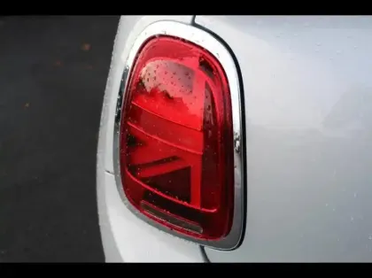 Photo 12 Mini Mini Cabrio Cooper 136ch Edition Greenwich BVA7 Euro6d-T