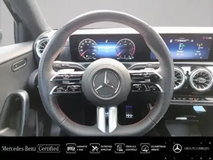 Photo 6 Mercedes Classe A  200 d 150ch AMG Line 8G-DCT