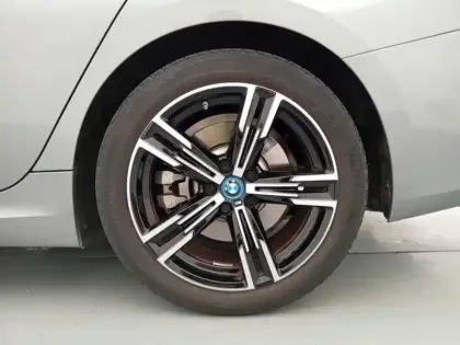 Photo 6 BMW Serie 3 Série 3 Touring 320eA 204ch M Sport