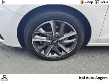 Photo 10 Hyundai I30  SW 1.0 T-GDi 120ch Hybrid 48V Creative DCT-7