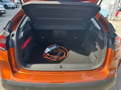 Photo 5 Citroën C4  Moteur électrique 136ch (100 kW) Shine Automatique