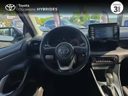 Photo 8 Toyota Yaris  116h Dynamic 5p MY22