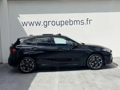Photo 14 BMW Serie 1 Série 1 120A 170ch M Sport Design DKG7