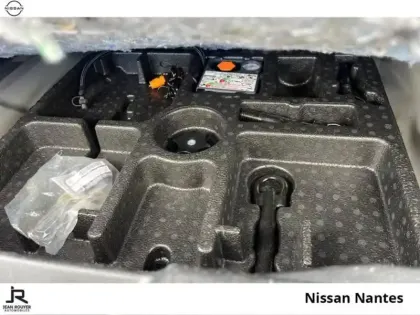 Photo 13 Nissan Qashqai  1.3 Mild Hybrid 140ch N-Connecta 2022