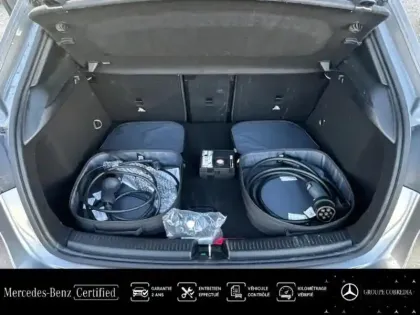 Photo 11 Mercedes Classe A  250 e hybride rechargeable 218ch AMG Line 8G-DCT