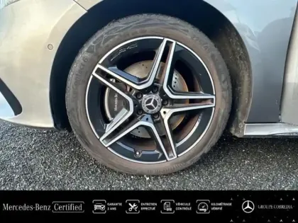Photo 14 Mercedes Classe A  250 e hybride rechargeable 218ch AMG Line 8G-DCT