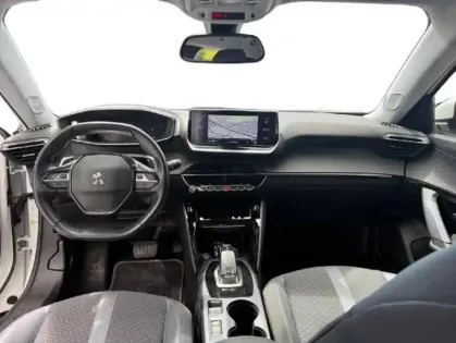 Photo 11 Peugeot 2008  1.2 PureTech 130ch S&S Allure Business EAT8