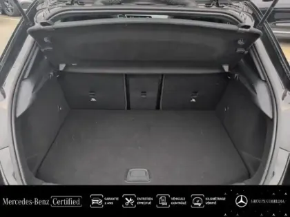 Photo 11 Mercedes Classe A  250 e hybride rechargeable 218ch AMG Line 8G-DCT