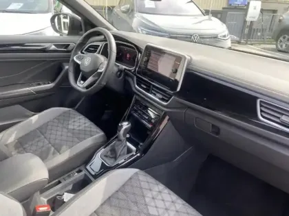 Photo 6 Volkswagen T-roc  1.5 TSI Evo2 150ch R-Line DSG7