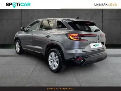 Photo 7 Renault Austral  1.2 E-Tech full hybrid 200ch Iconic- 24