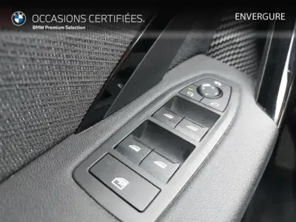 Photo 12 BMW X1  ieDrive20 204ch Business Design