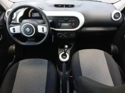 Photo 12 Renault Twingo  E-Tech Electric Authentic R80 Achat Intégral