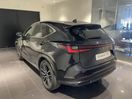 Photo 5 Lexus Nx  450h+ Executive 4WD