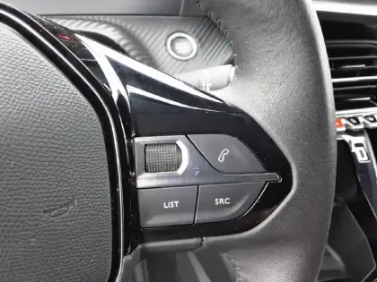 Photo 25 Peugeot 208  Electrique 50 kWh 136ch