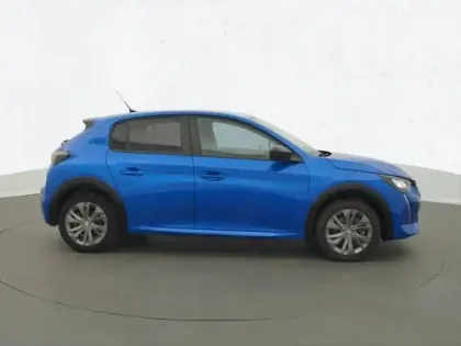 Photo 9 Peugeot 208  Electrique 50 kWh 136ch
