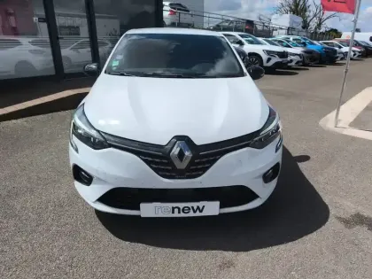 Photo 7 Renault Clio  E-Tech full hybrid 145