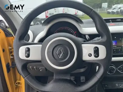 Photo 11 Renault Twingo  III SCe 65