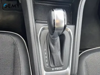 Photo 20 Renault Captur  E-Tech 145 - 21
