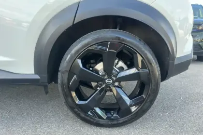 Photo 11 Nissan Juke  Hybrid 143