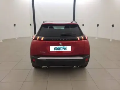 Photo 33 Peugeot 2008  PureTech 130 S&S EAT8