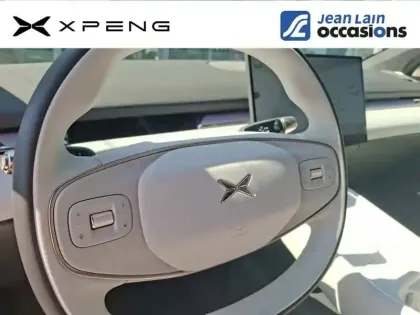 Photo 11 Xpeng P7 + Autonomie Etendue