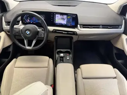 Photo 6 BMW Serie 2 Active Tourer 218i 136 ch DKG7