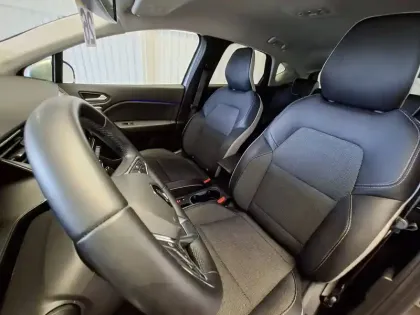 Photo 17 Renault Captur  TCe 155 EDC FAP