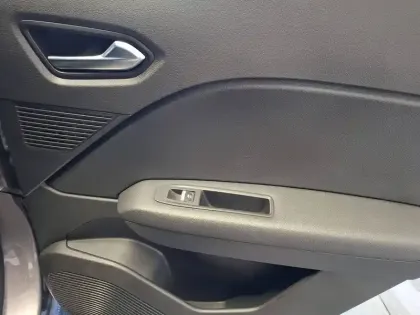Photo 26 Renault Captur  TCe 155 EDC FAP