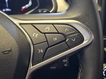 Photo 41 Renault Captur  TCe 155 EDC FAP