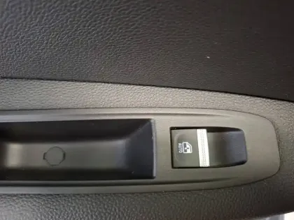 Photo 21 Renault Captur  TCe 155 EDC FAP