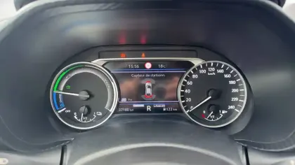 Photo 31 Nissan Juke  Hybrid 143