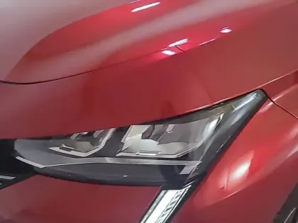Photo 15 Peugeot 308  PHEV 180 e-EAT8