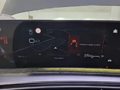 Photo 9 Peugeot 5008  Hybrid 145 ch e-DCS6