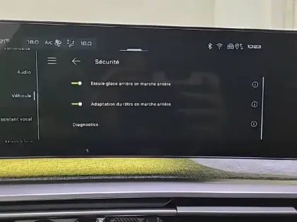 Photo 26 Peugeot 5008  Hybrid 145 ch e-DCS6