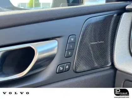 Photo 14 Volvo XC60  T6 AWD Hybride rechargeable 253 ch+145 ch Geartronic 8