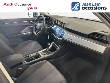 Photo 10 Audi Q3  40 TDI 190 ch S tronic 7 Quattro