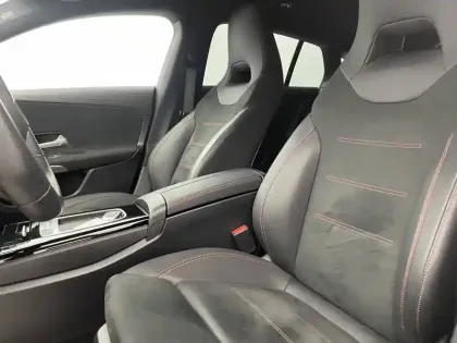 Photo 14 Mercedes CLA  Shooting Brake 200 d 8G-DCT