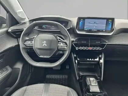 Photo 7 Peugeot 208  Electrique 50 kWh 136ch